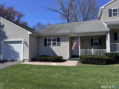 10 Dibble Hollow Lane Windsor Locks CT 06096
