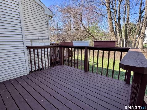 10 Dibble Hollow Lane Windsor Locks CT 06096