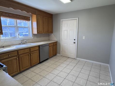 10 Dibble Hollow Lane Windsor Locks CT 06096