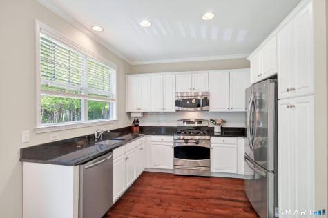 22 Caldwell Terrace Danbury CT 06810