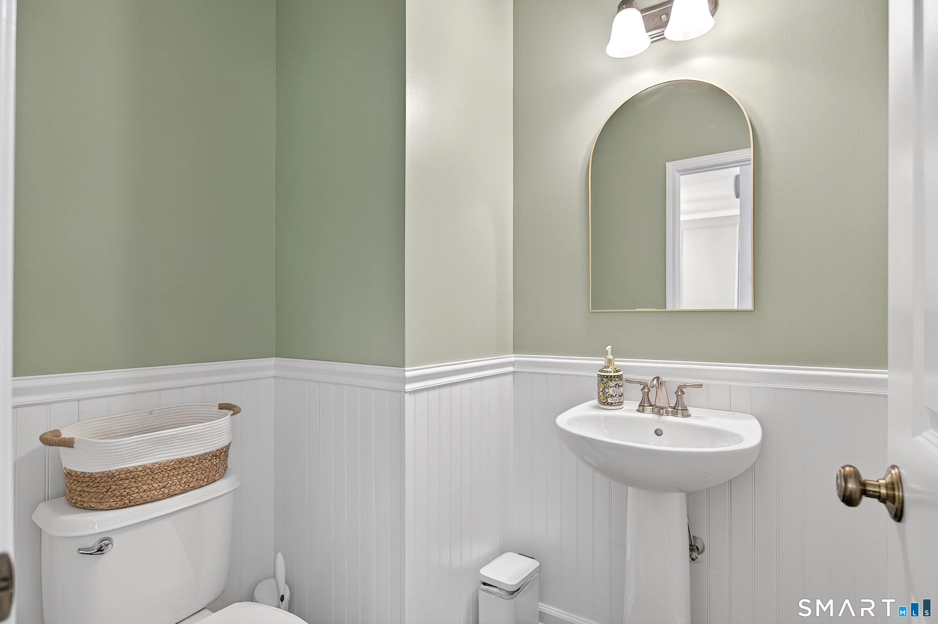 22 Caldwell Terrace Danbury CT 06810