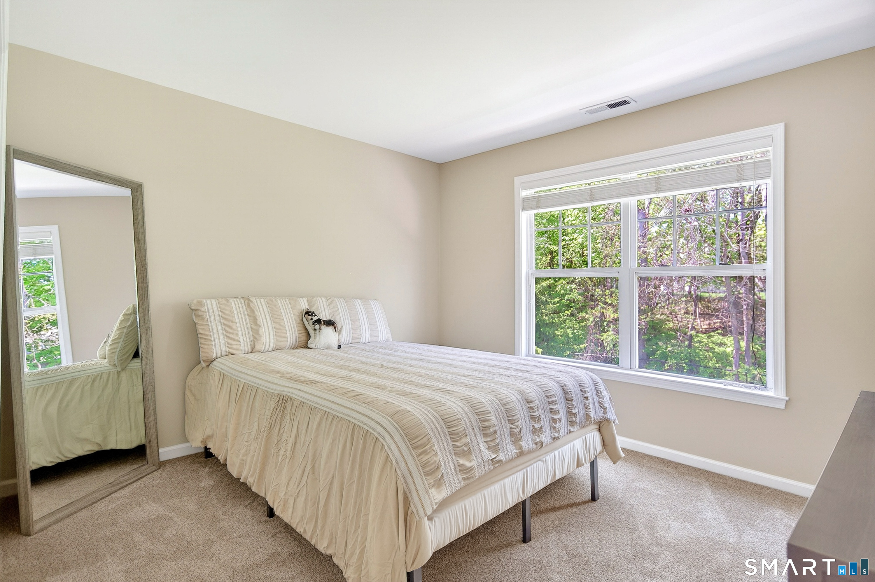 22 Caldwell Terrace Danbury CT 06810