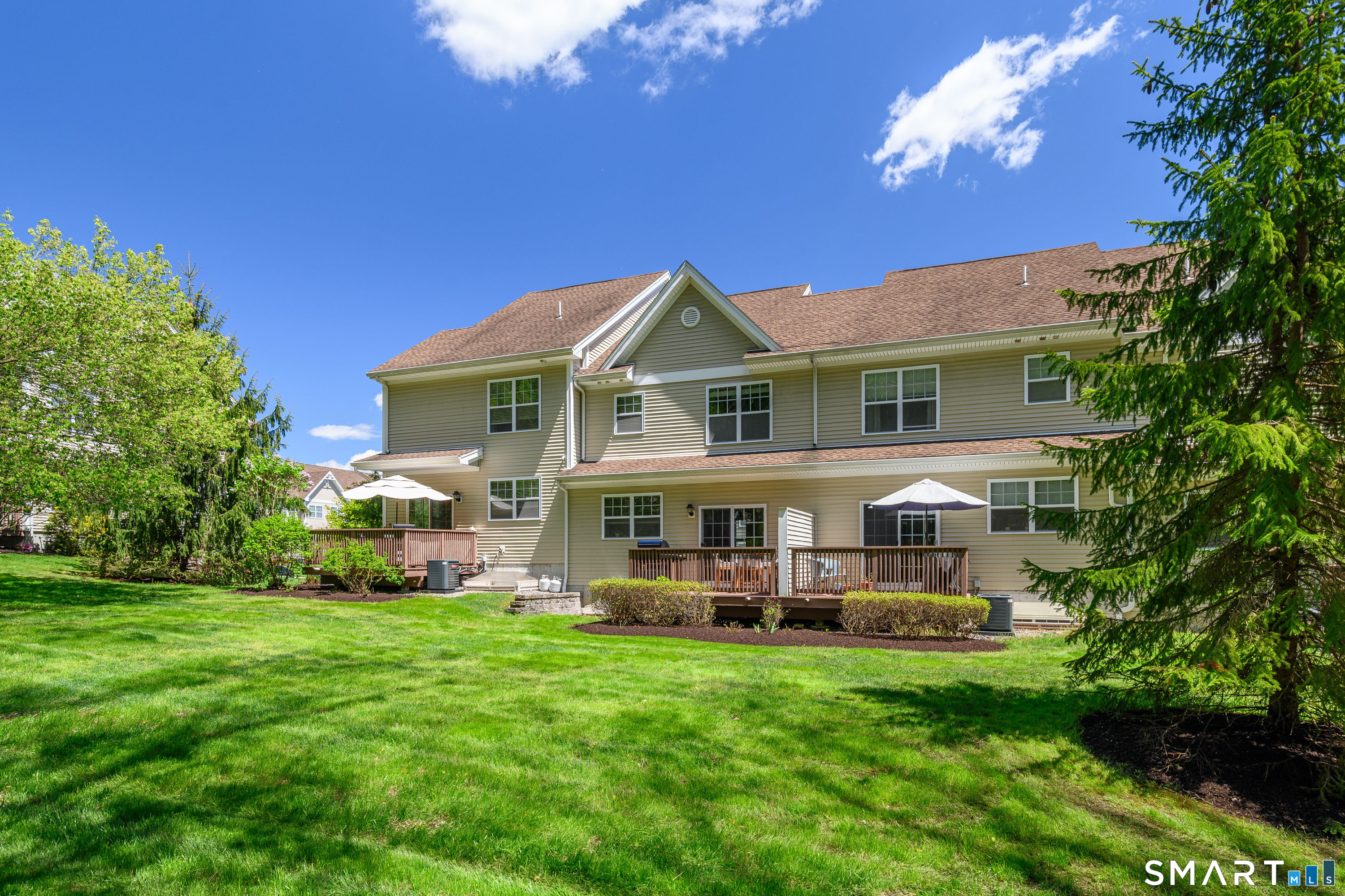 22 Caldwell Terrace Danbury CT 06810