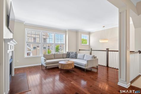 22 Caldwell Terrace Danbury CT 06810