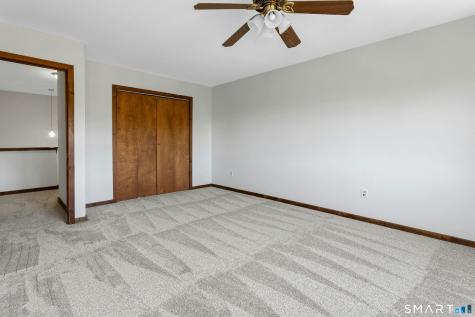 18 Twin Oaks New Milford CT 06776