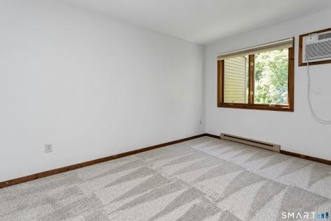 18 Twin Oaks New Milford CT 06776