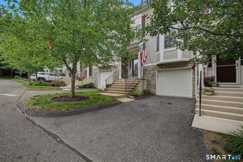 2005 Heartwood Lane Danbury CT 06811