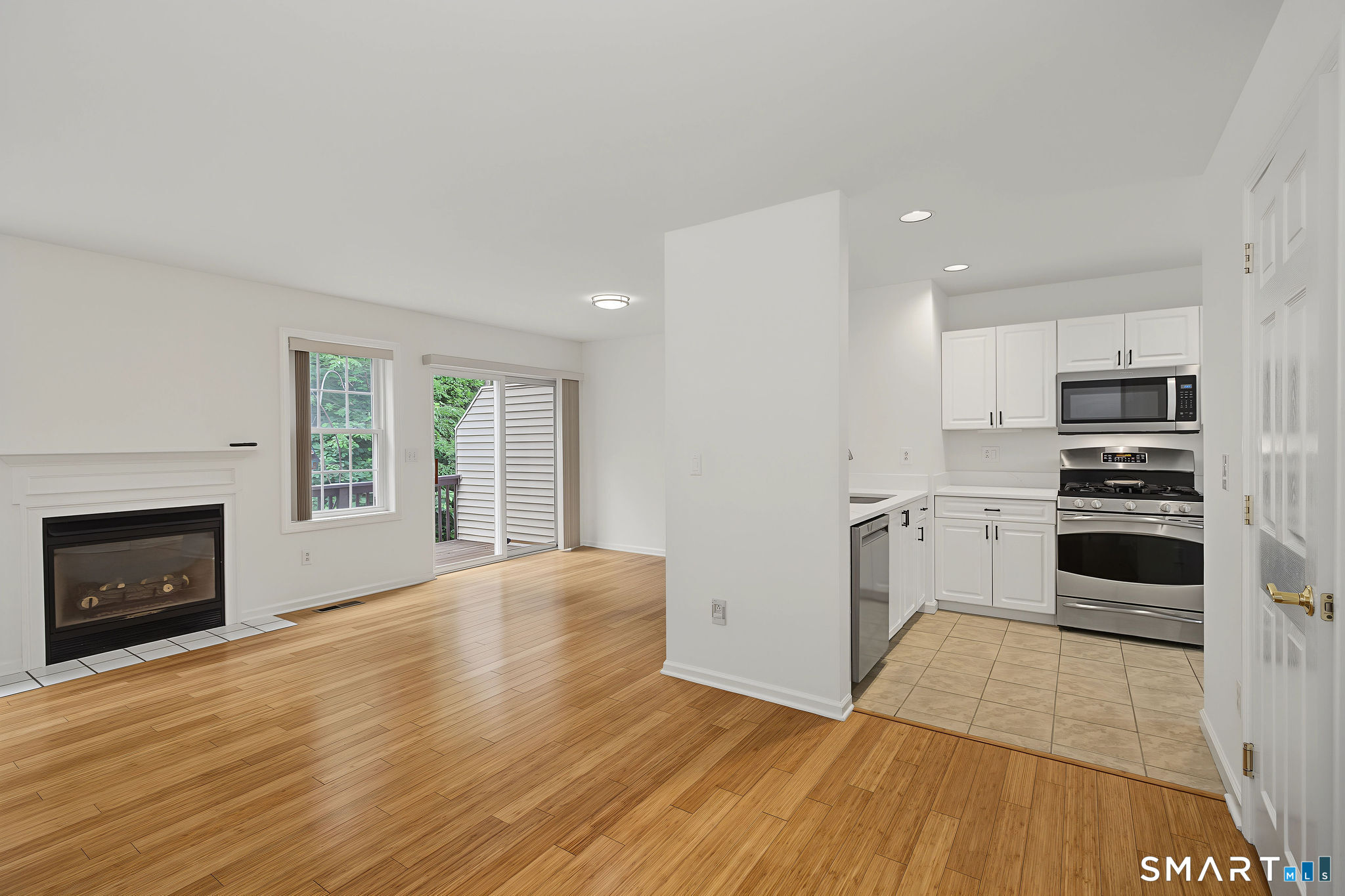 2005 Heartwood Lane Danbury CT 06811