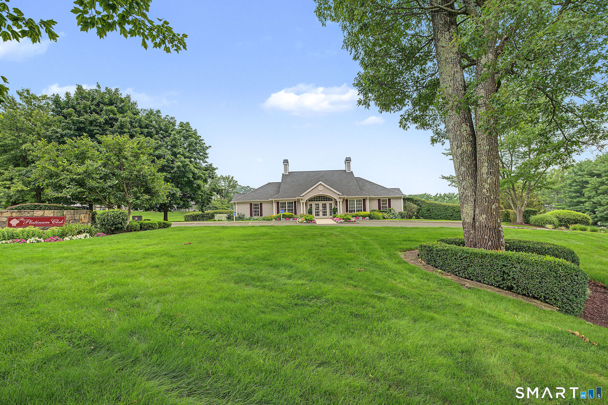 2005 Heartwood Lane Danbury CT 06811
