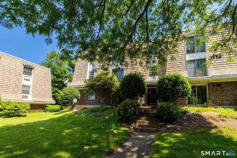1186 Middle West Turnpike Manchester CT 06040