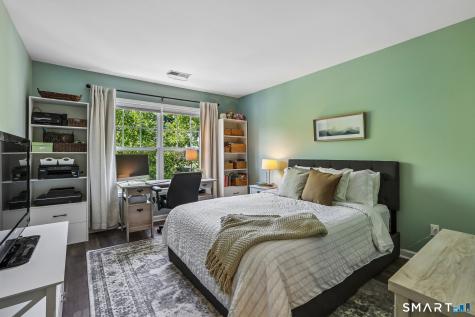27 Maura Lane Danbury CT 06811