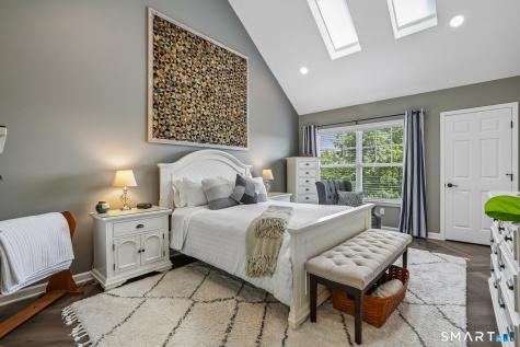 27 Maura Lane Danbury CT 06811