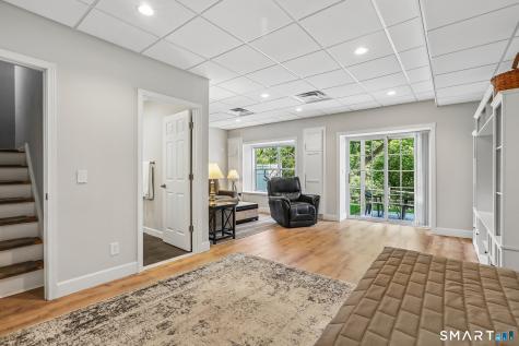 27 Maura Lane Danbury CT 06811