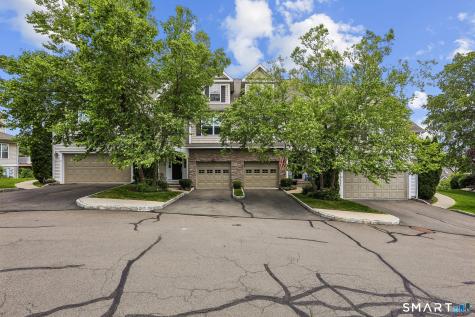 27 Maura Lane Danbury CT 06811