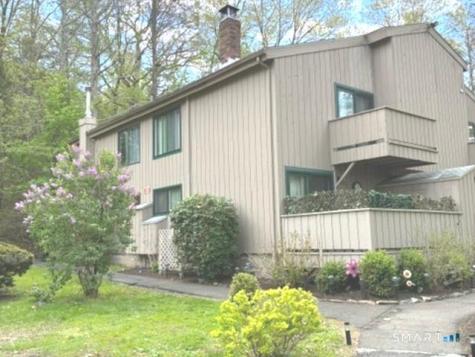 84 Mohawk Trail Guilford CT 06437