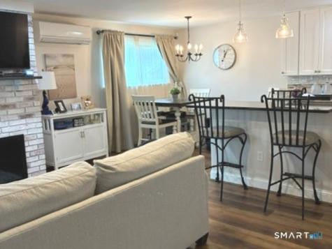84 Mohawk Trail Guilford CT 06437