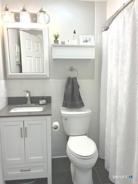 84 Mohawk Trail Guilford CT 06437