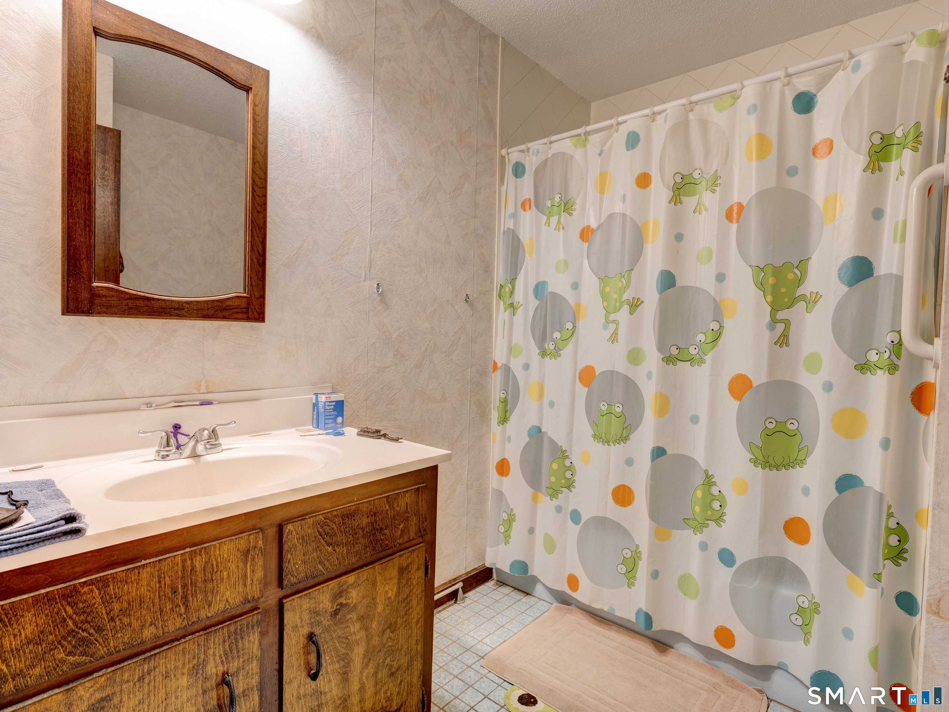 150 Burritt Street Southington CT 06479