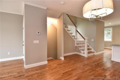 47 Village Crossing East Lyme CT 06357