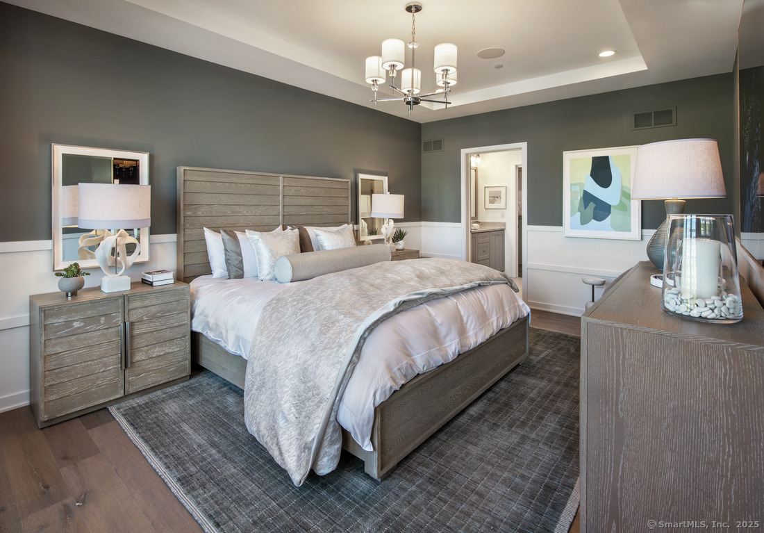 4 Whisper Ridge Way Woodbridge CT 06525