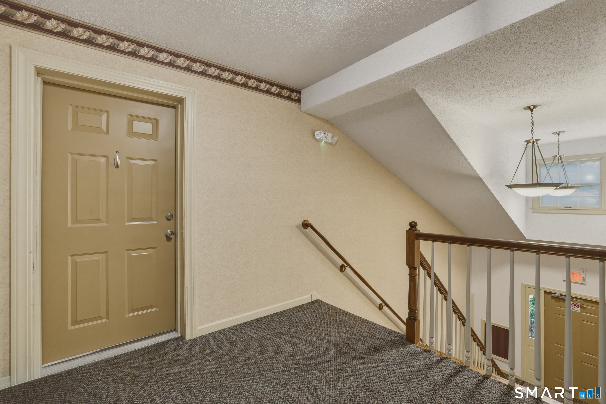 8 Concorde Way Windsor Locks CT 06096