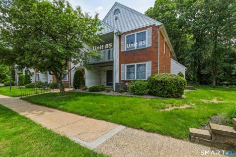 8 Concorde Way Windsor Locks CT 06096