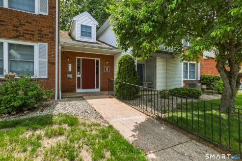 8 Concorde Way Windsor Locks CT 06096