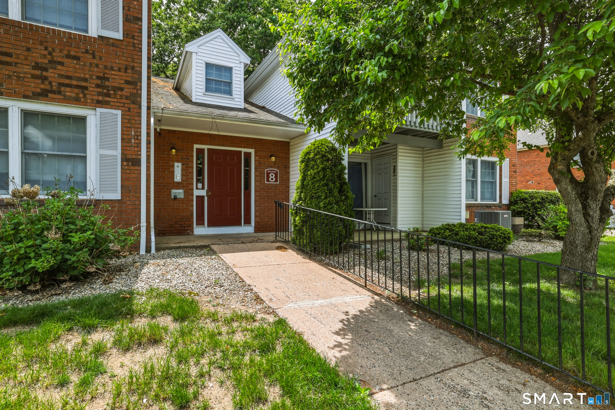 8 Concorde Way Windsor Locks CT 06096