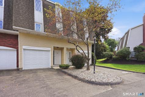 18 Northbrook Court East Hartford CT 06108
