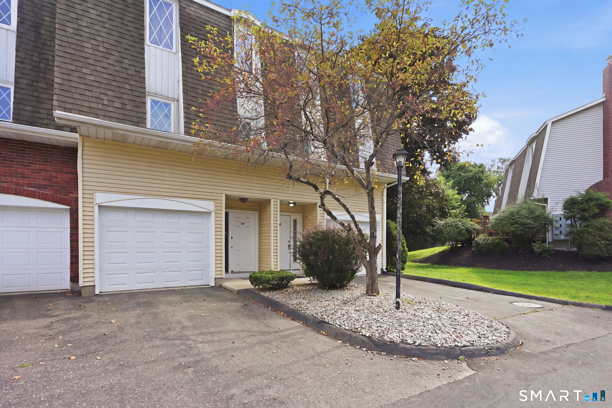 18 Northbrook Court East Hartford CT 06108