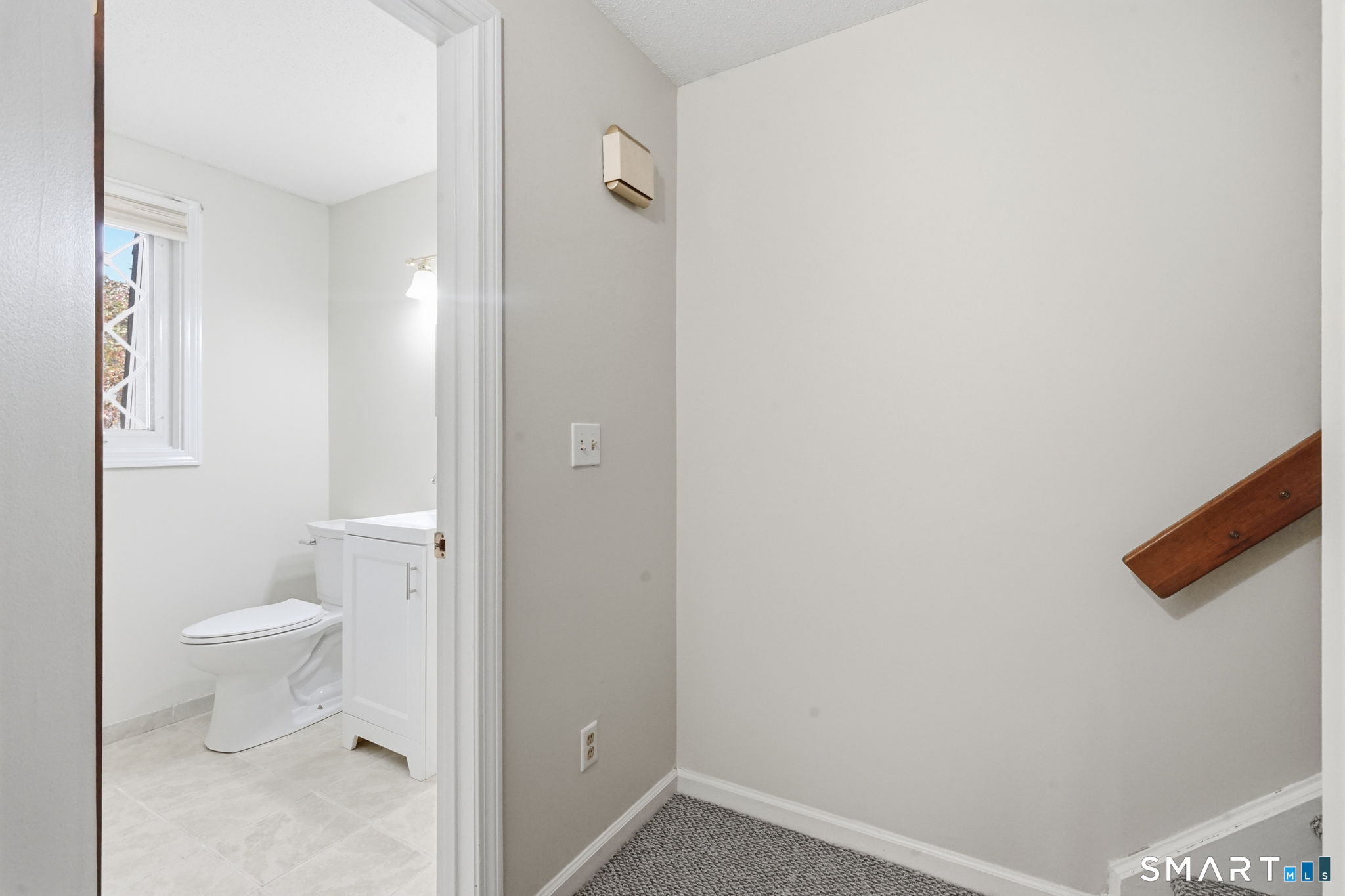 18 Northbrook Court East Hartford CT 06108