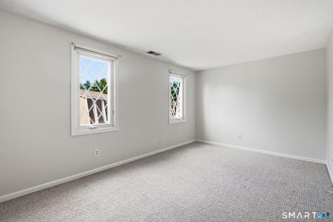 18 Northbrook Court East Hartford CT 06108