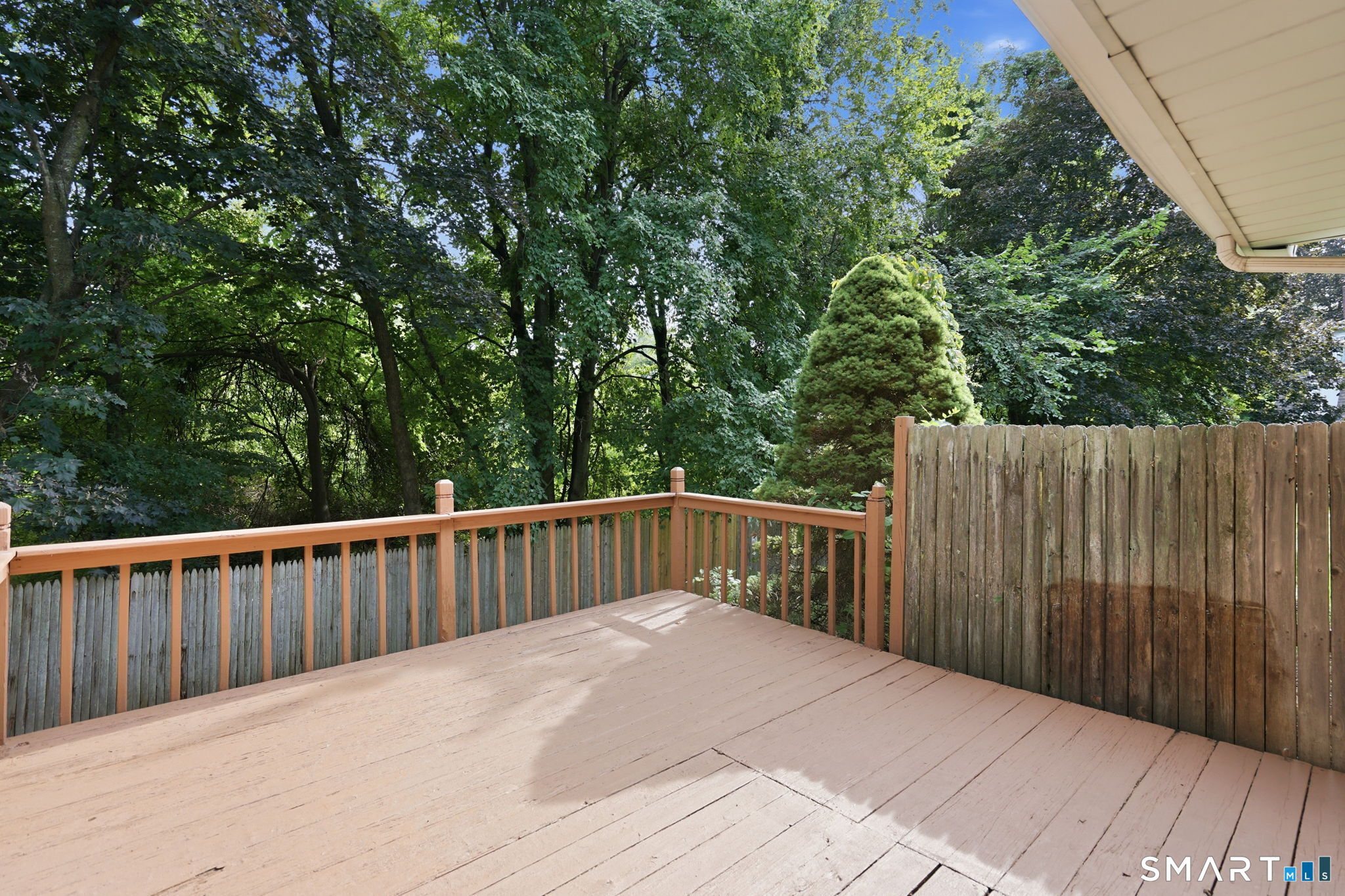18 Northbrook Court East Hartford CT 06108