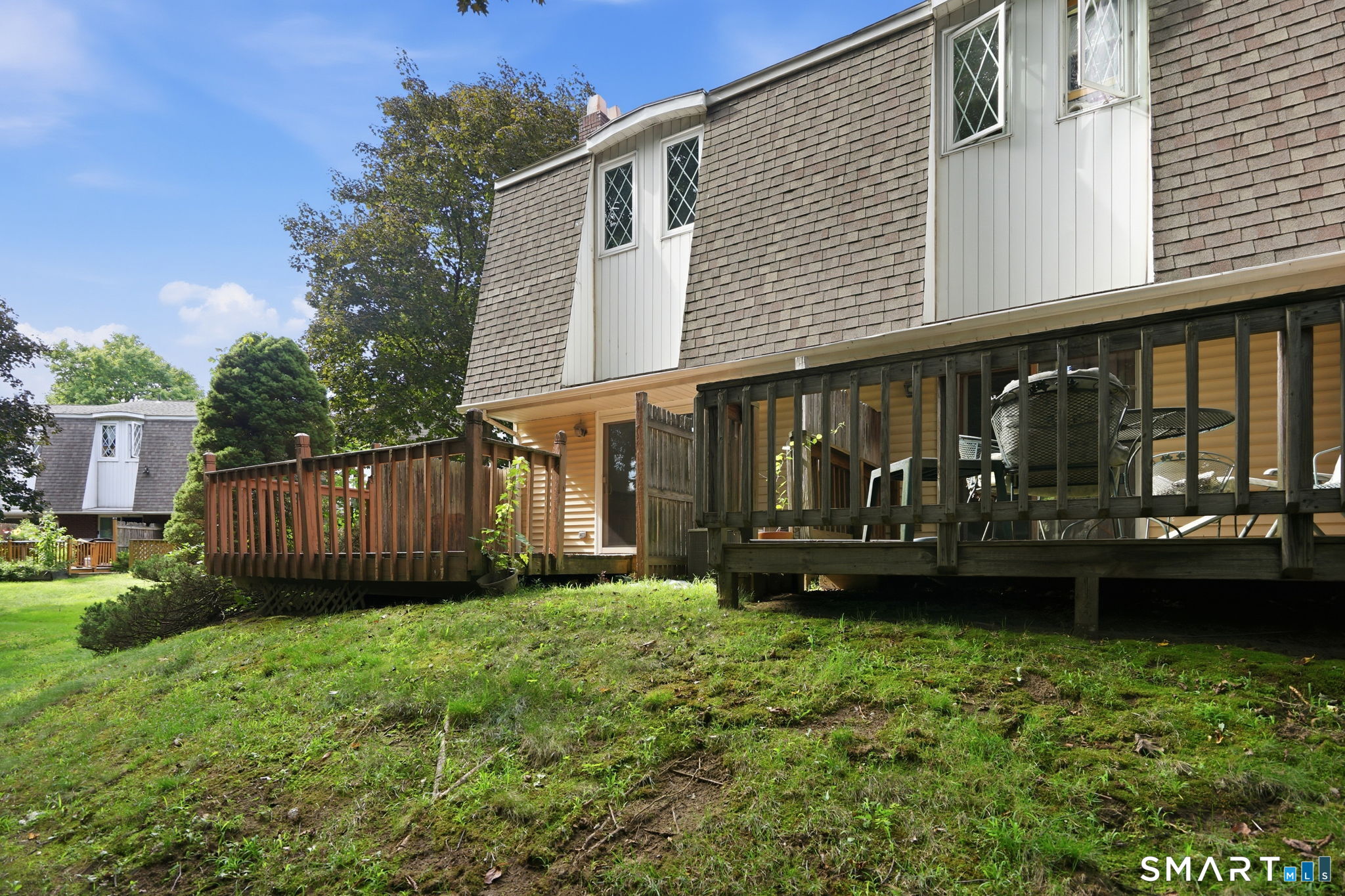 18 Northbrook Court East Hartford CT 06108