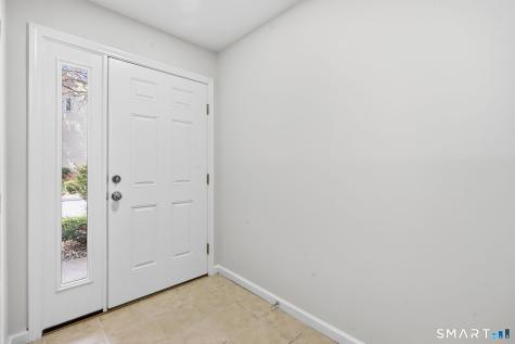 18 Northbrook Court East Hartford CT 06108