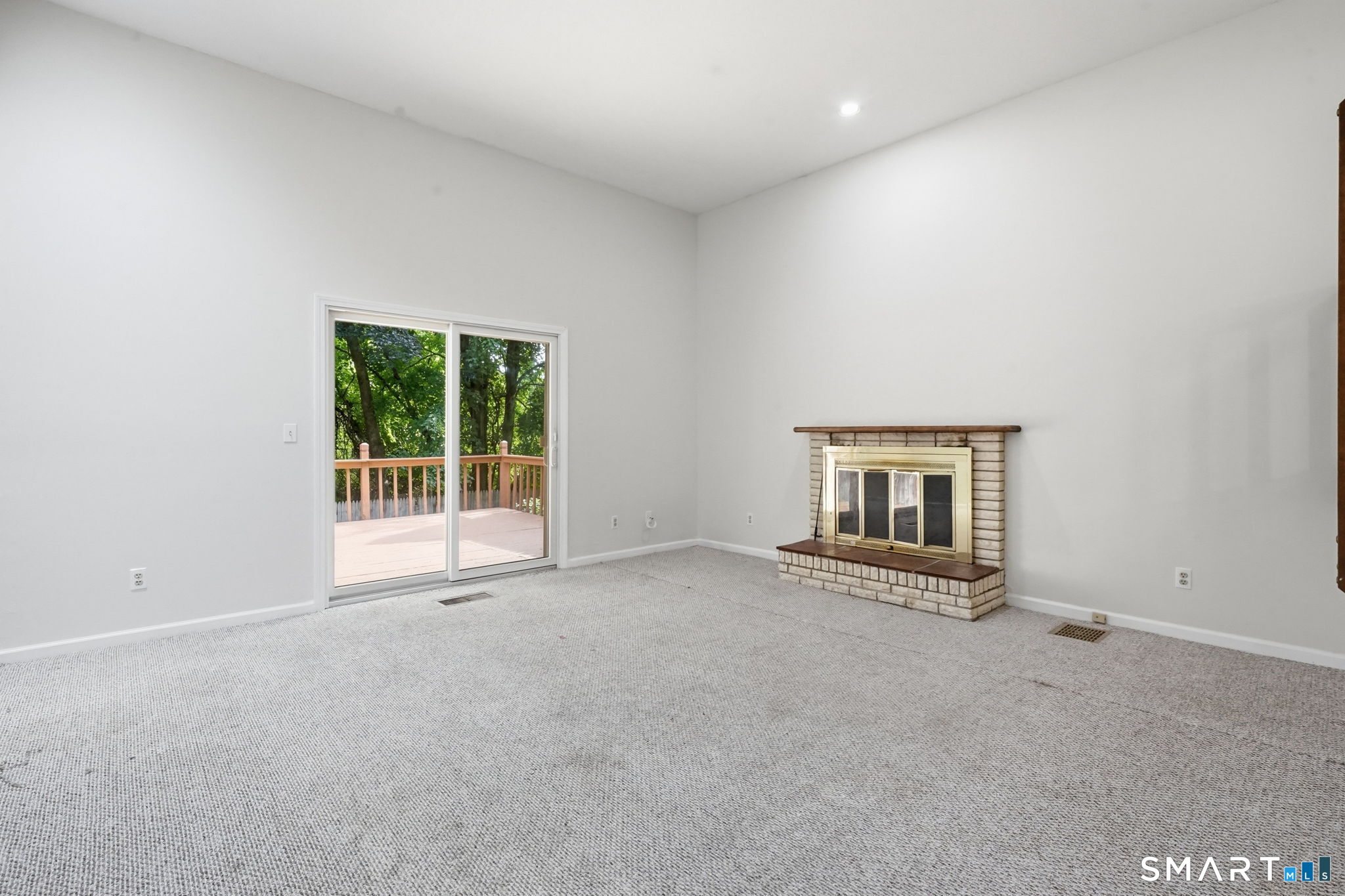 18 Northbrook Court East Hartford CT 06108