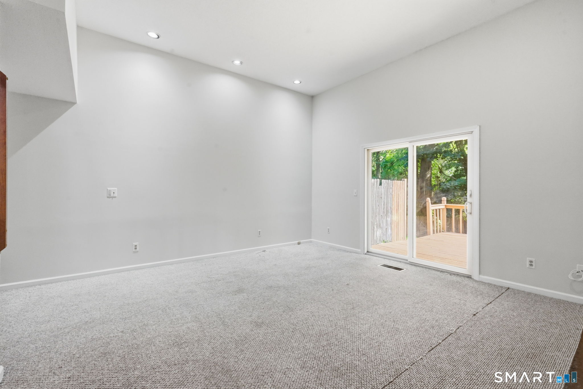 18 Northbrook Court East Hartford CT 06108