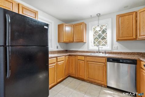18 Northbrook Court East Hartford CT 06108