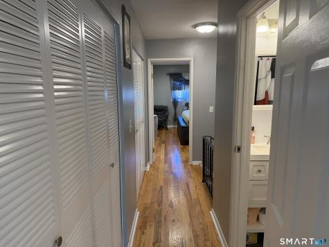 41 Patricia Road Bridgeport CT 06606