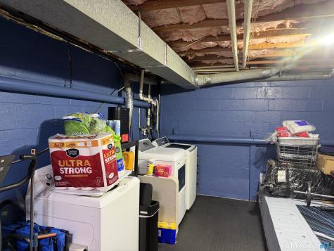 41 Patricia Road Bridgeport CT 06606
