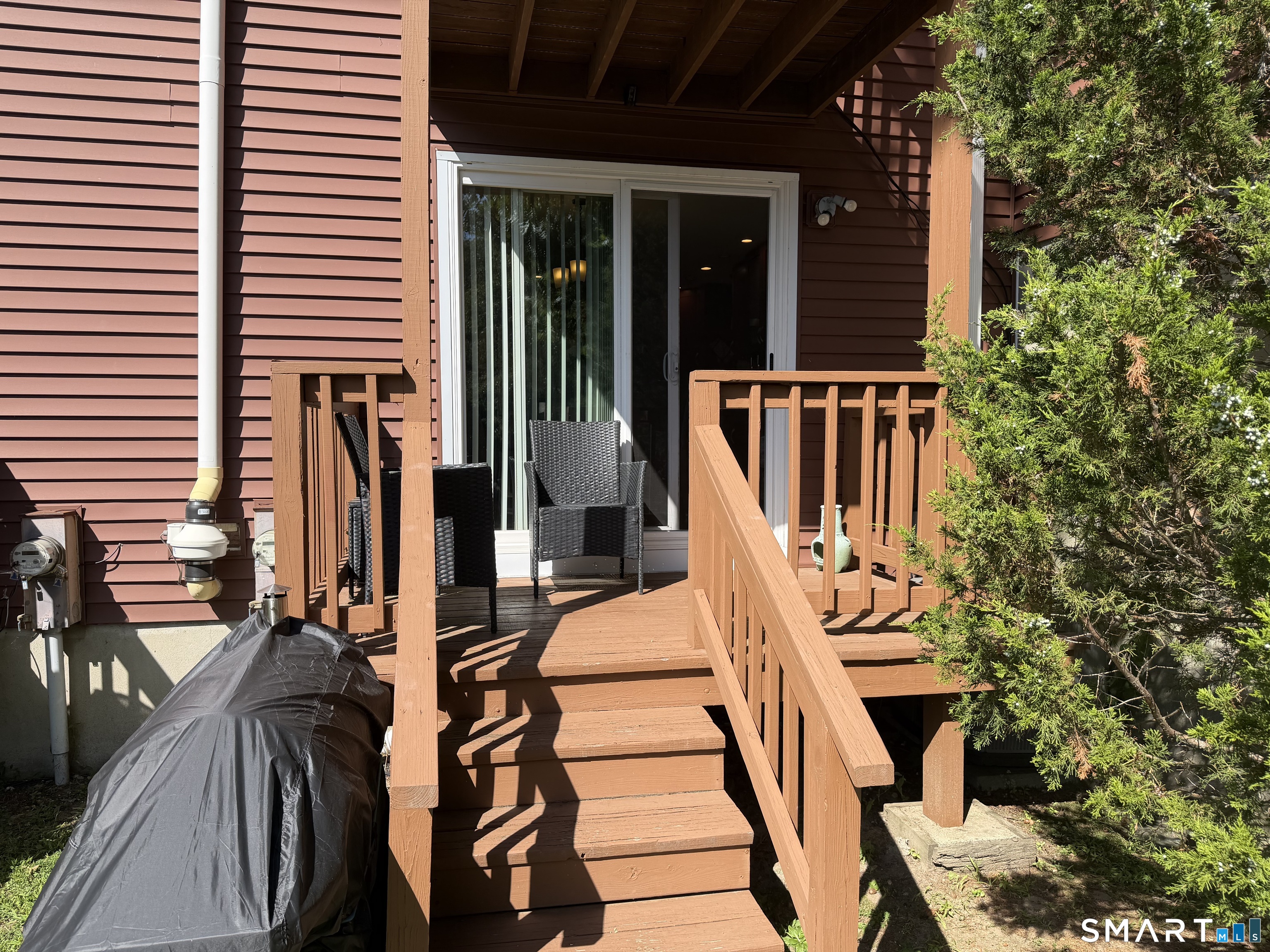 41 Patricia Road Bridgeport CT 06606