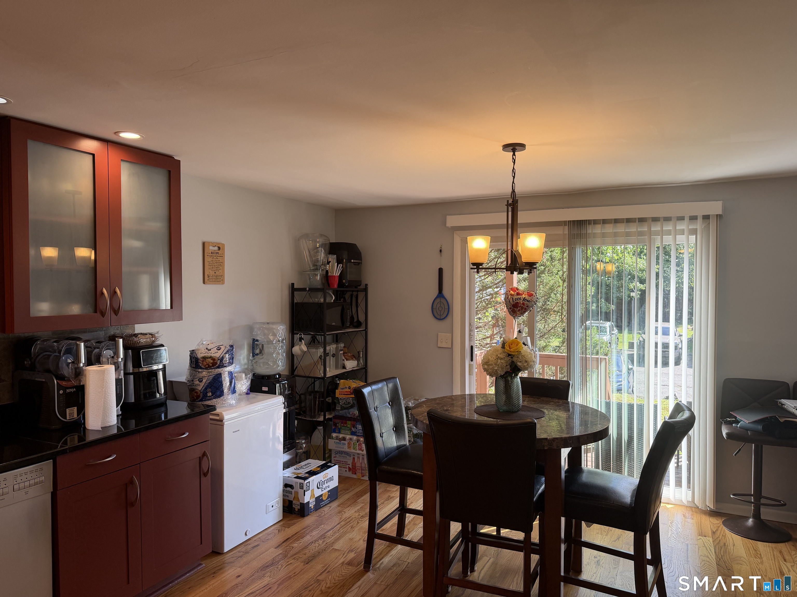 41 Patricia Road Bridgeport CT 06606