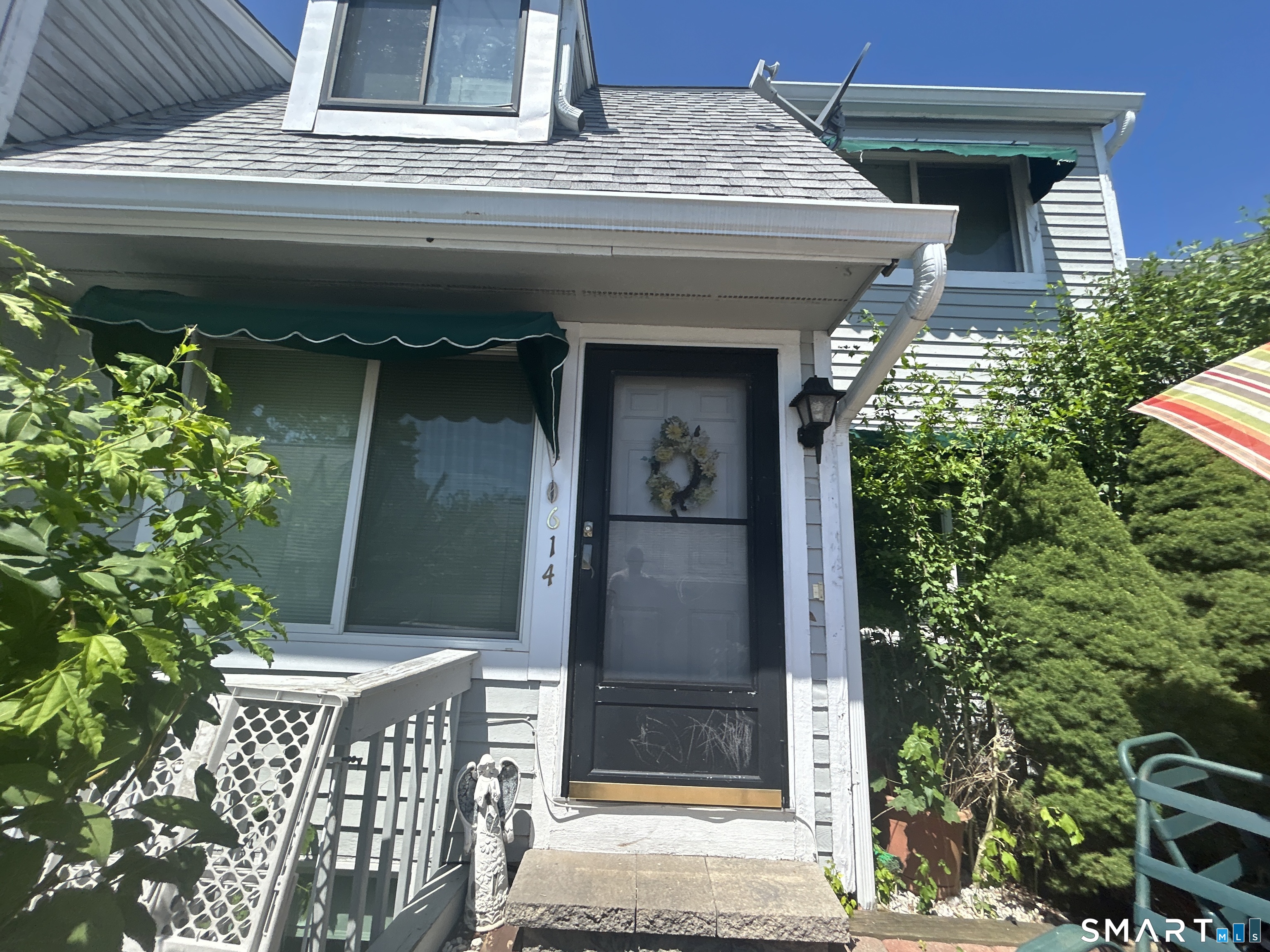 Branford CT, 614 Longfellow Drive, Unit 614