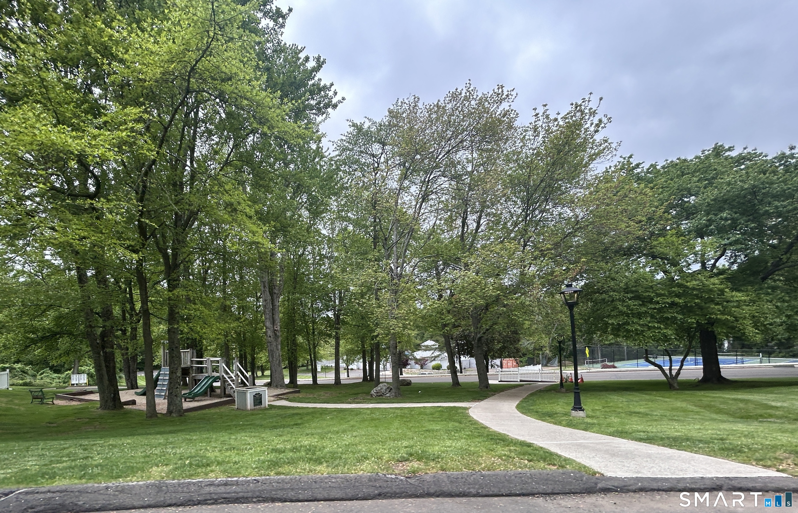 614 Longfellow Drive Branford CT 06405