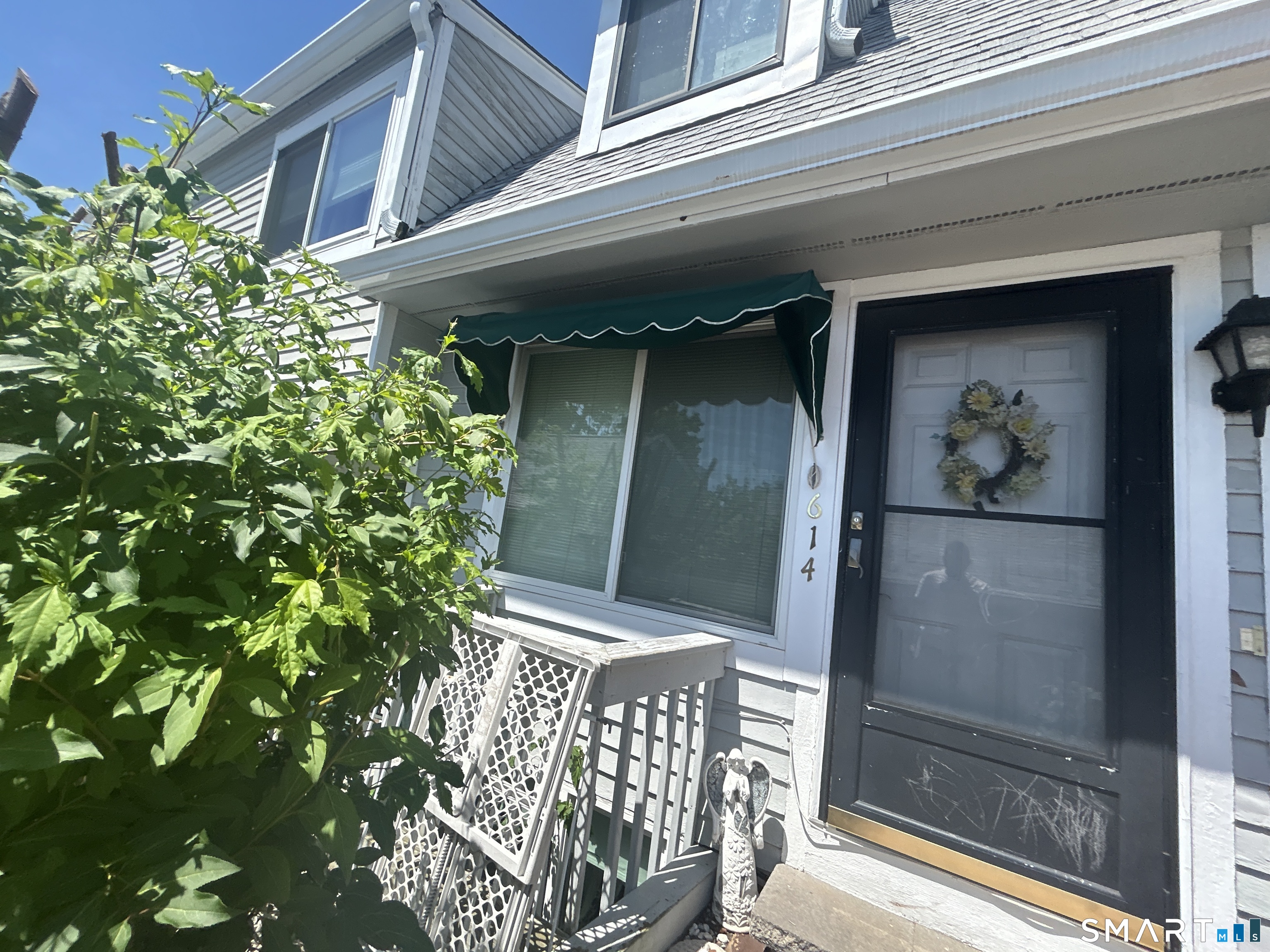 614 Longfellow Drive Branford CT 06405