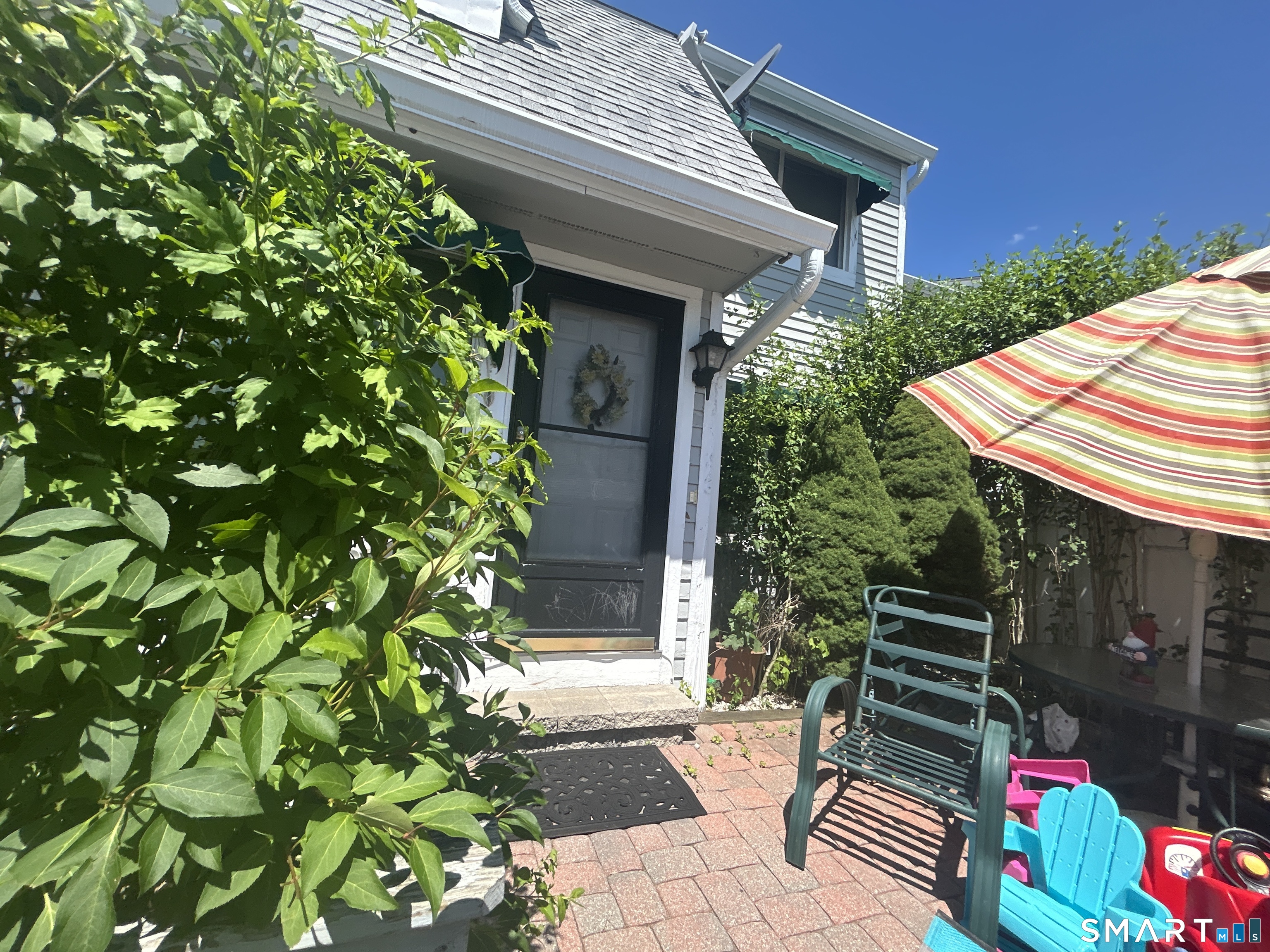 614 Longfellow Drive Branford CT 06405