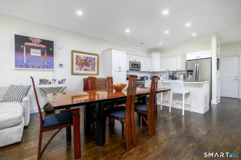 4 Caryns Way Norwalk CT 06851