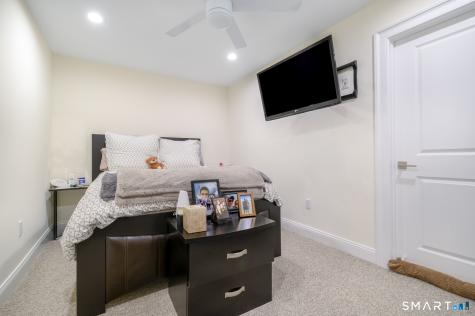 4 Caryns Way Norwalk CT 06851