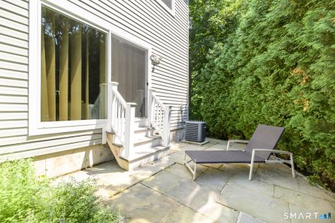 4 Caryns Way Norwalk CT 06851
