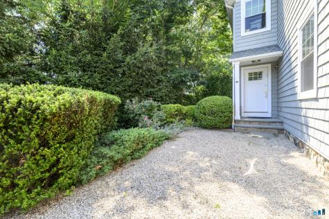 4 Caryns Way Norwalk CT 06851